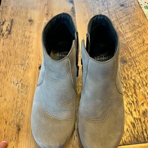 Dansko Gray Leather Ankle Boots